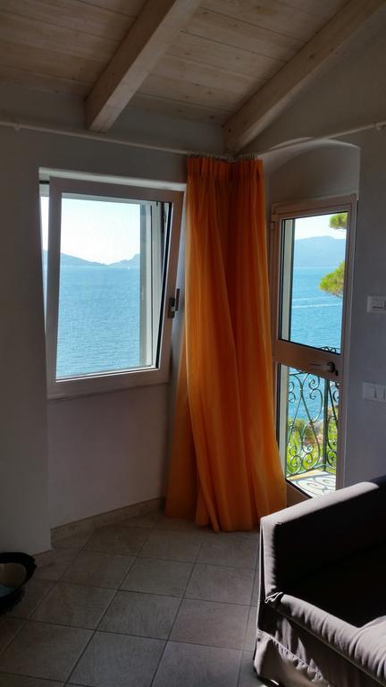 Bed and Breakfast Le Sirene Tellaro Exterior foto